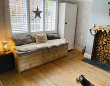 Load image into Gallery viewer, Hallway Storage Bench with Shoe Rack - Rustic