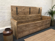 Load image into Gallery viewer, Large Rustic Reclaimed Storage Bench Seat